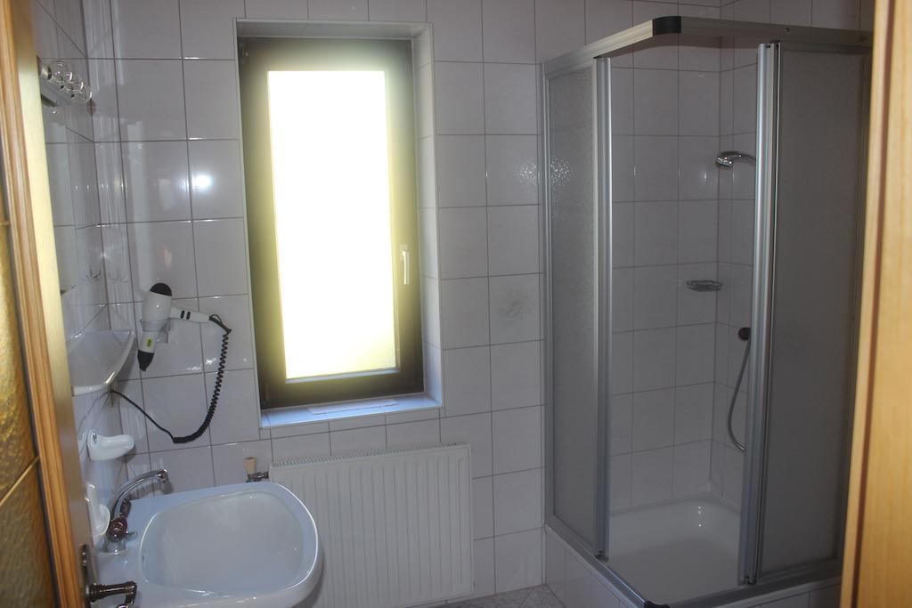 Ferienwohnung Haus Bergblick Bad Kleinkirchheim Zimmer foto