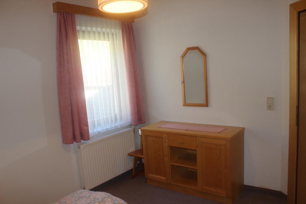 Ferienwohnung Haus Bergblick Bad Kleinkirchheim Zimmer foto
